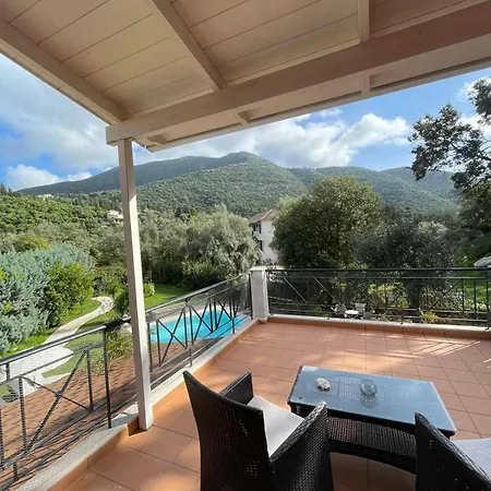 Gialos 1-2 With A Private Pool